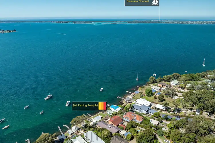 201 Fishing Point Road, Fishing Point NSW 2283