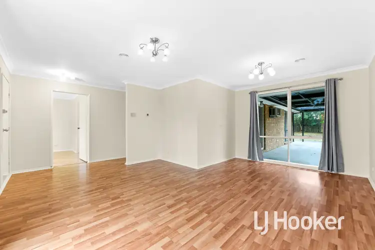 Sixth view of Homely house listing, 28 The Parkway, Hampton Park VIC 3976
