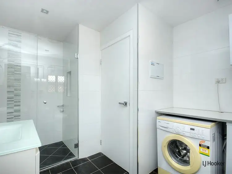 Sixth view of Homely unit listing, 4/2 Twenty Sixth Avenue, Palm Beach QLD 4221