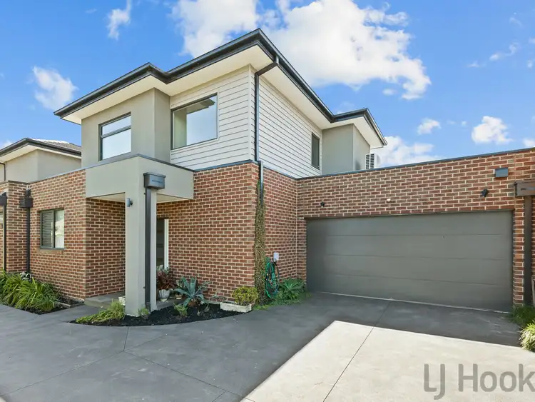 2/11 Phyllis Avenue, Boronia VIC 3155