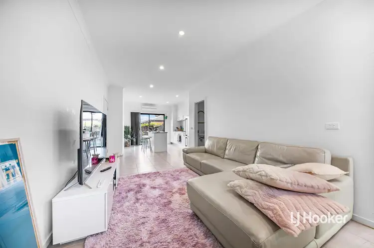 Fourth view of Homely townhouse listing, 5/16 Chevron Street, Tarneit VIC 3029