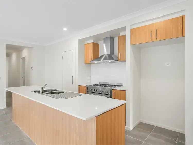 Fourth view of Homely house listing, 6 Freesia Drive, Wallan VIC 3756