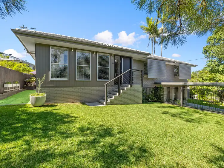 25 Chaplin Street, Stafford Heights QLD 4053