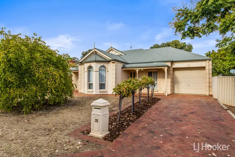 35 Castle Court, Blakeview SA 5114