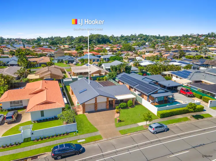 245 Nineteenth Avenue, Elanora QLD 4221