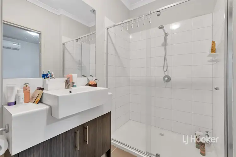 Third view of Homely townhouse listing, 23/24 Healesville Loop, Craigieburn VIC 3064