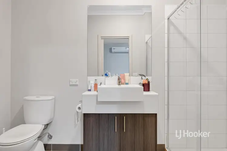 Fourth view of Homely townhouse listing, 23/24 Healesville Loop, Craigieburn VIC 3064