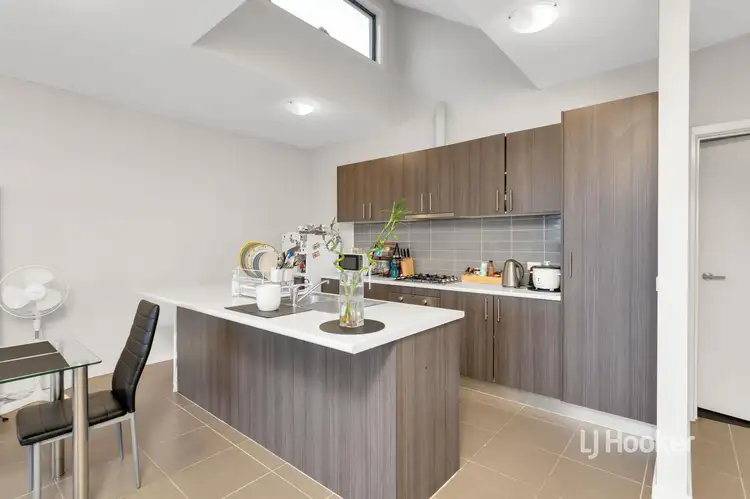 Fifth view of Homely townhouse listing, 23/24 Healesville Loop, Craigieburn VIC 3064