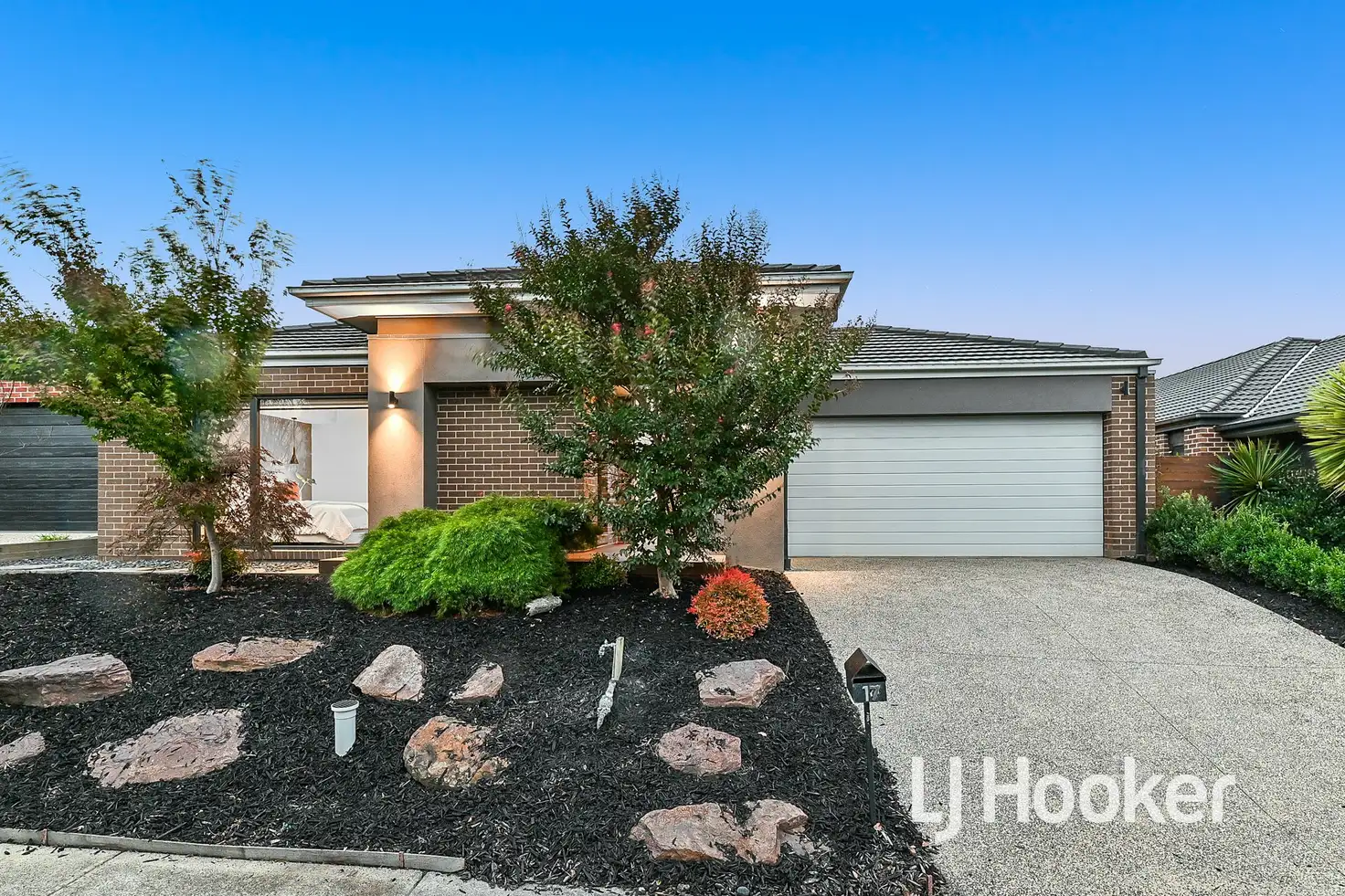 Main view of Homely house listing, 17 Vantage Drive, Pakenham VIC 3810