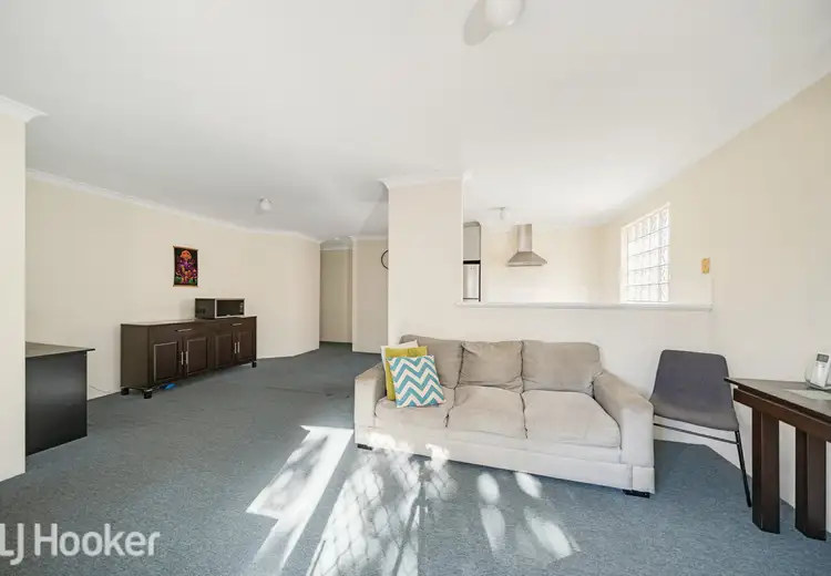 Seventh view of Homely villa listing, 8/6-8 Warwick Street, St James WA 6102