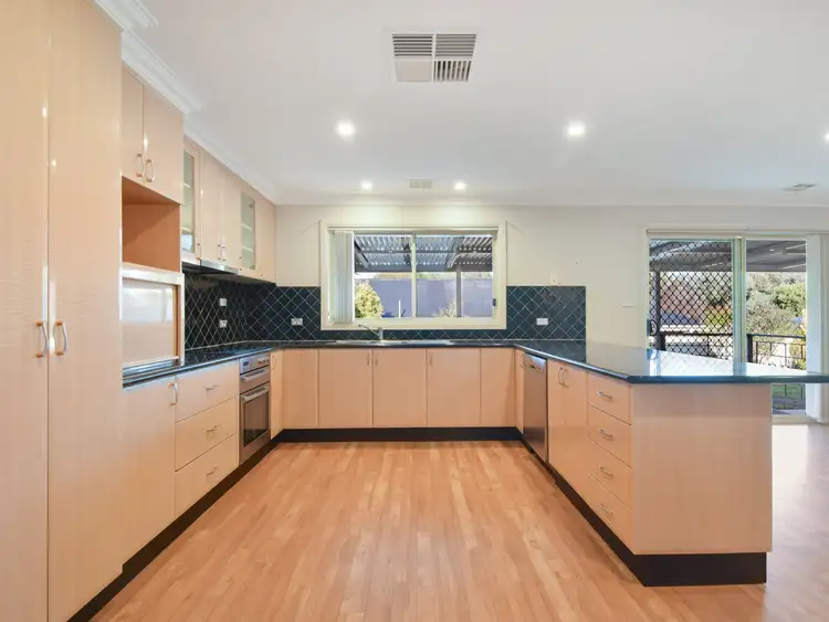 Fifth view of Homely house listing, 2 Hayden Place, Young NSW 2594