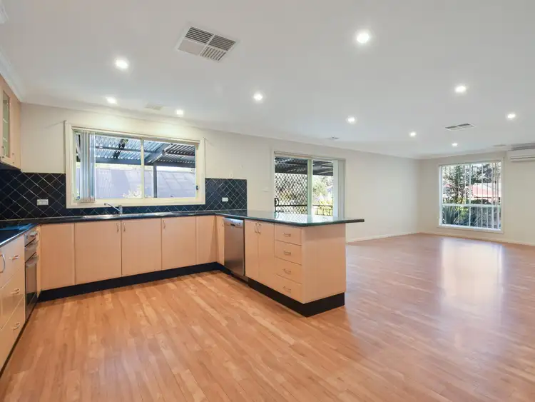 Sixth view of Homely house listing, 2 Hayden Place, Young NSW 2594