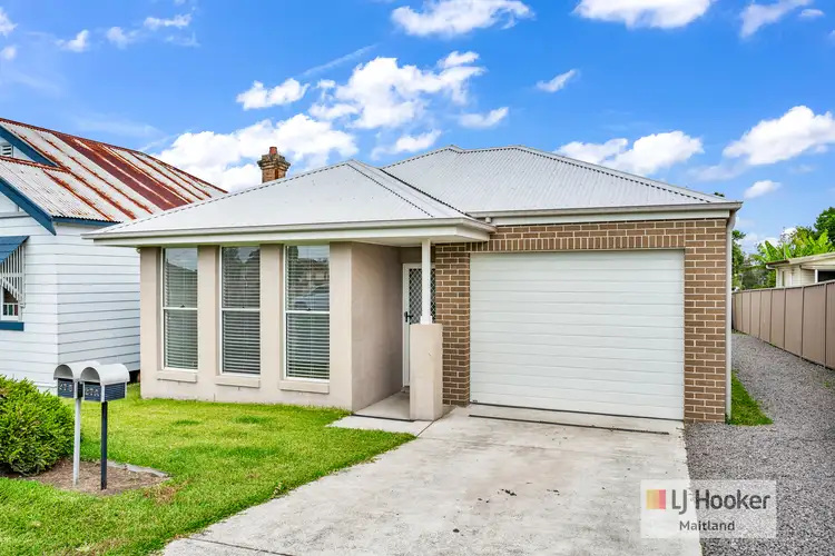 27A & 27B Rockleigh Street, Thornton NSW 2322