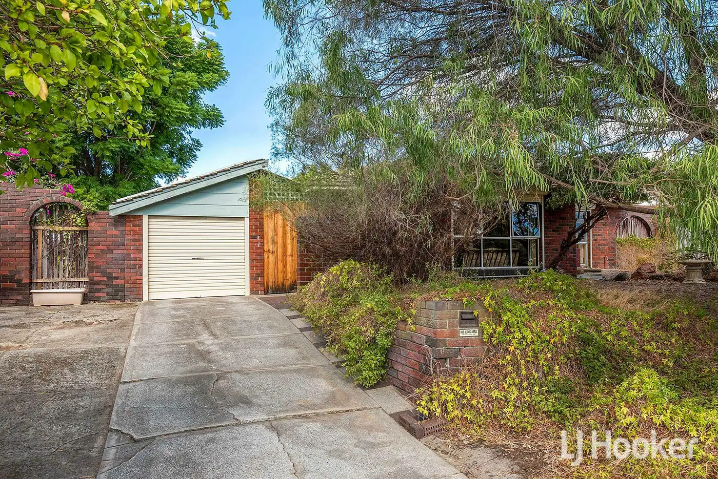 Main view of Homely house listing, 48 Lyrebird Way, Thornlie WA 6108