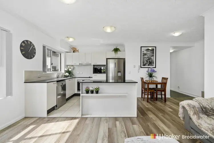 6/77 Brighton Street, Biggera Waters QLD 4216
