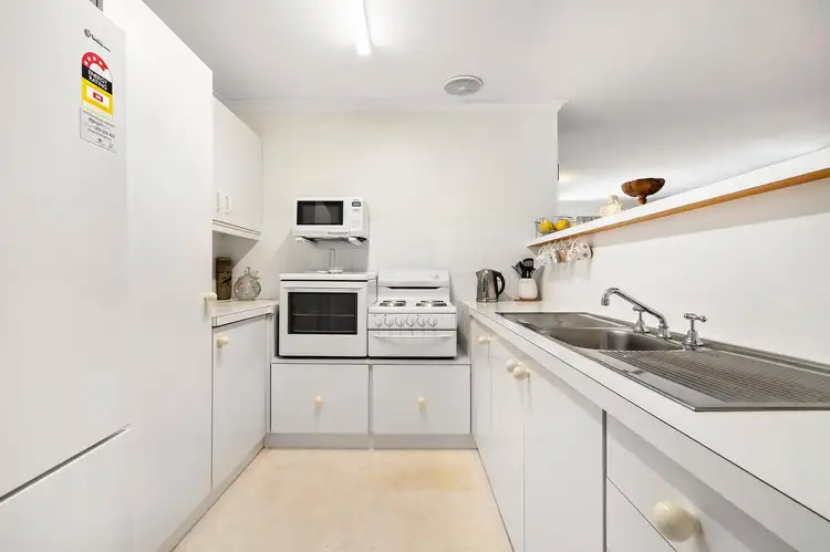 Fifth view of Homely house listing, 1 Agonis Close, Rivett ACT 2611