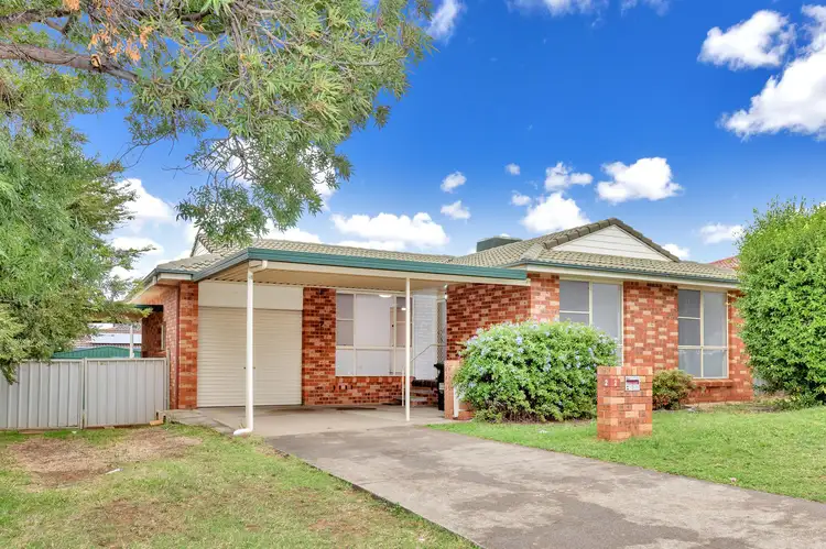 Main view of Homely house listing, 2 Bradley Place, North Tamworth NSW 2340