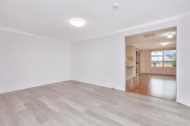 Fifth view of Homely house listing, 2 Bradley Place, North Tamworth NSW 2340