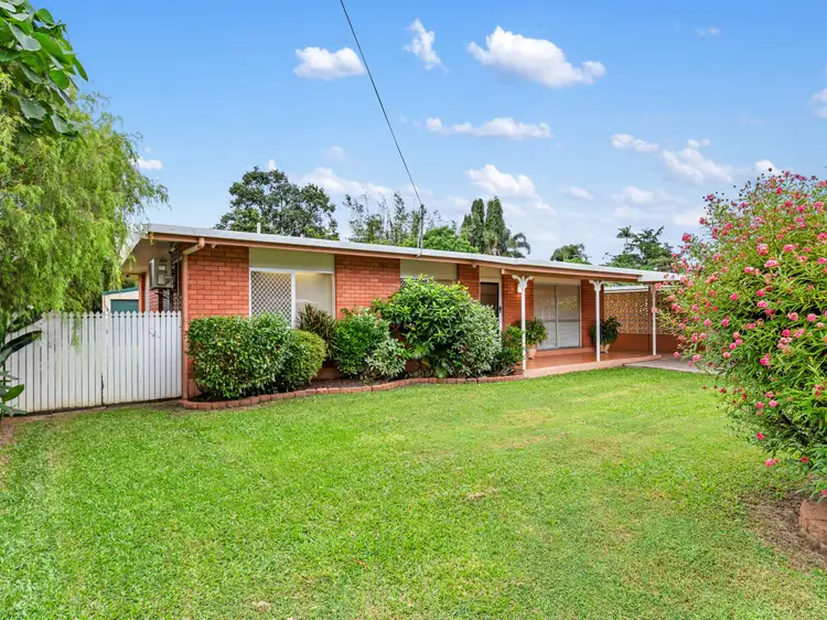 18 Card Avenue, Manunda QLD 4870