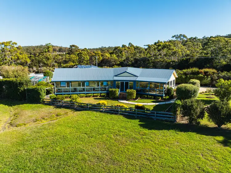 5 Bay Close, St Helens TAS 7216