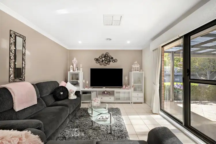 Sixth view of Homely townhouse listing, 1/16 Fairlight Street, Dunlop ACT 2615