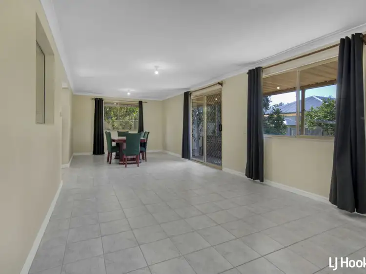 Seventh view of Homely house listing, 72 Excalibur Circle, Camillo WA 6111