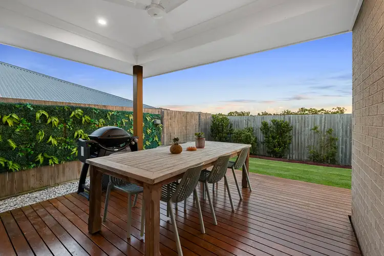 Second view of Homely house listing, 8 Berzins Court, Bahrs Scrub QLD 4207