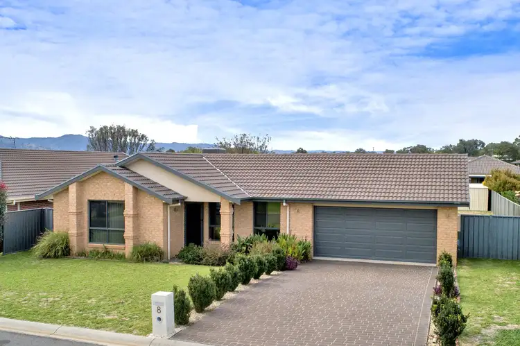 8 Rosella Avenue, Calala NSW 2340