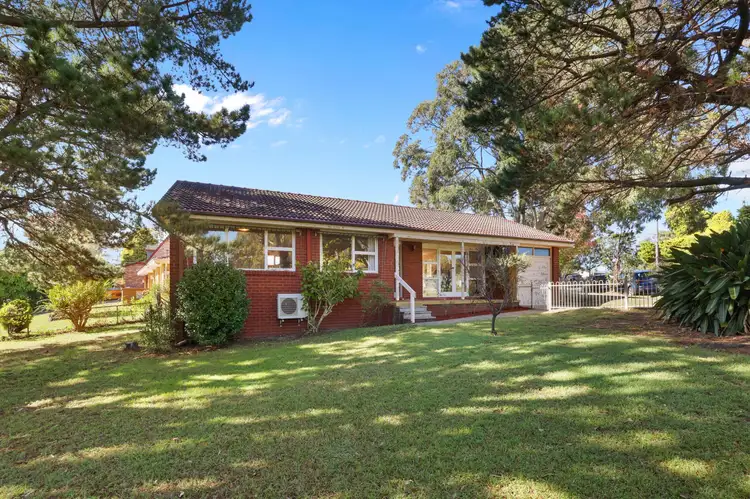 1 Rathowen Parade, Killarney Heights NSW 2087