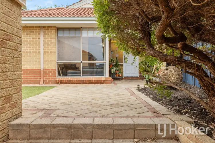 2 Stannard Street, St James WA 6102