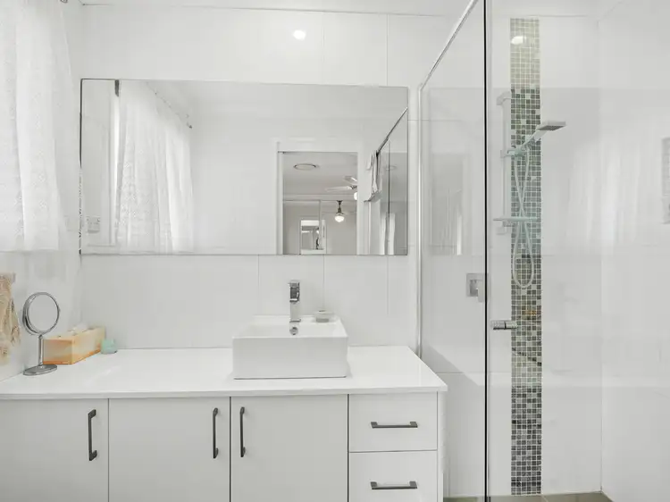 Fifth view of Homely house listing, 33 Kalbarri Crescent, Bow Bowing NSW 2566