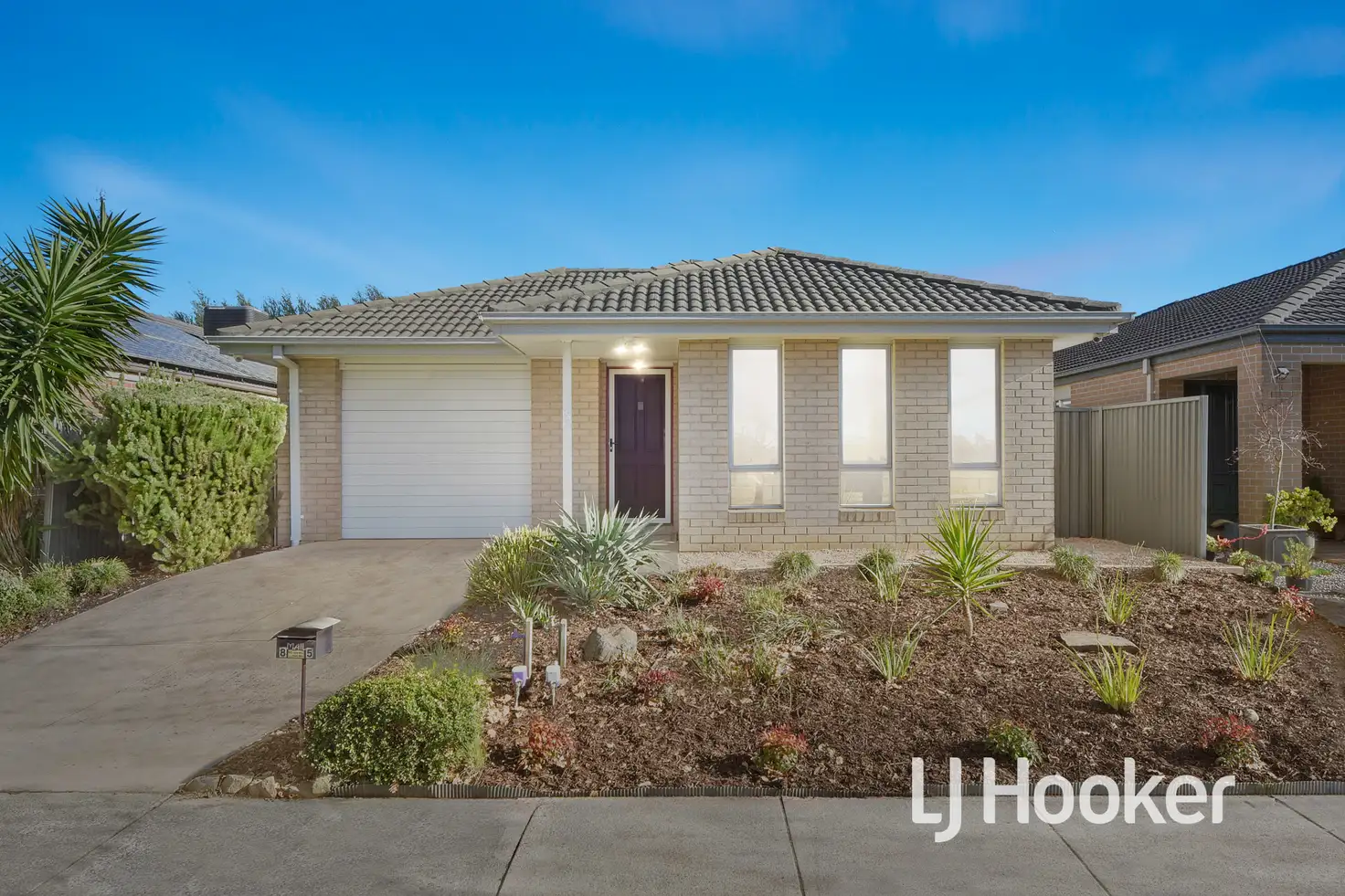 Main view of Homely house listing, 85 Broad Oak Drive, Cranbourne East VIC 3977