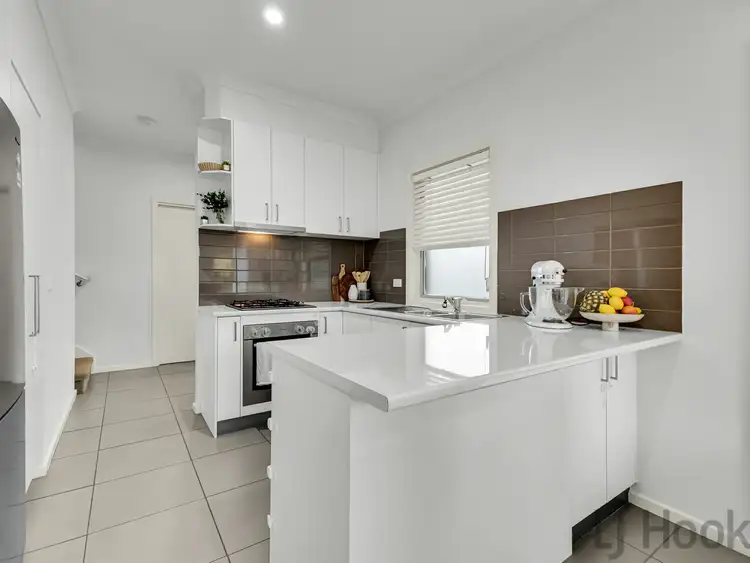 Fifth view of Homely townhouse listing, 1/7 Tulip Crescent, Boronia VIC 3155