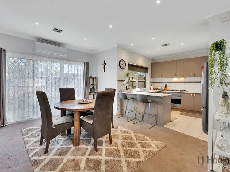 Fourth view of Homely house listing, 2/55 Sunningdale Crescent, Cranbourne VIC 3977