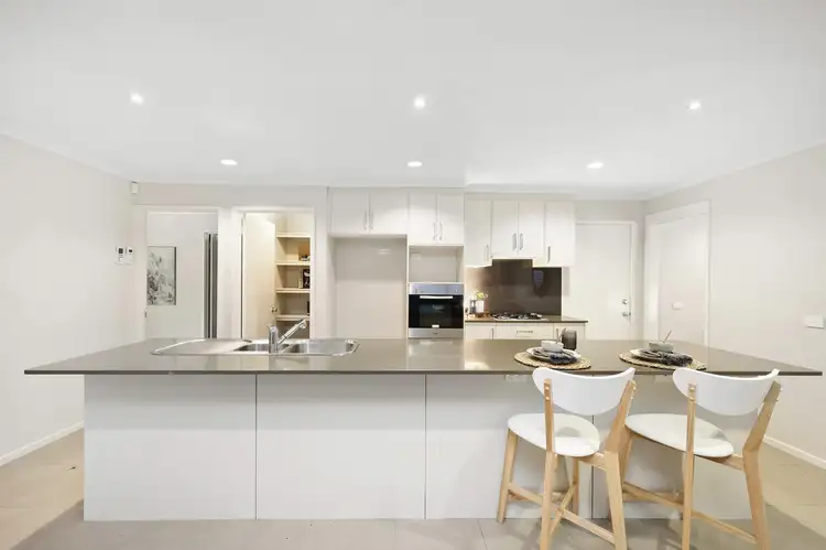 14 Marcus Street, Forde ACT 2914