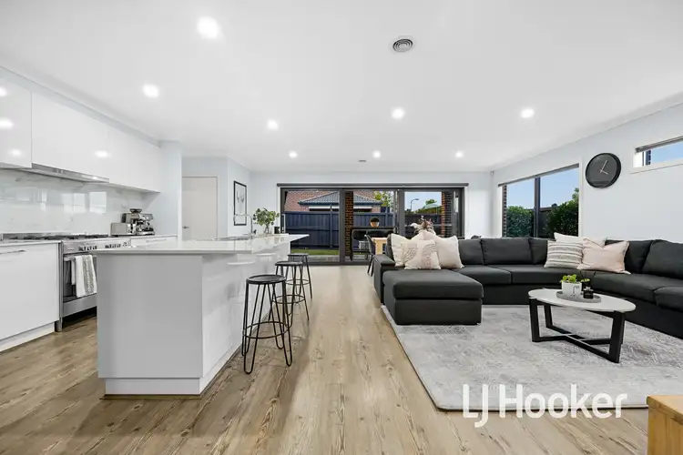 Fourth view of Homely house listing, 2 Juniper Street, Officer VIC 3809