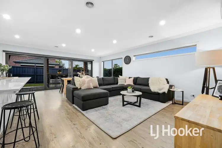 Sixth view of Homely house listing, 2 Juniper Street, Officer VIC 3809