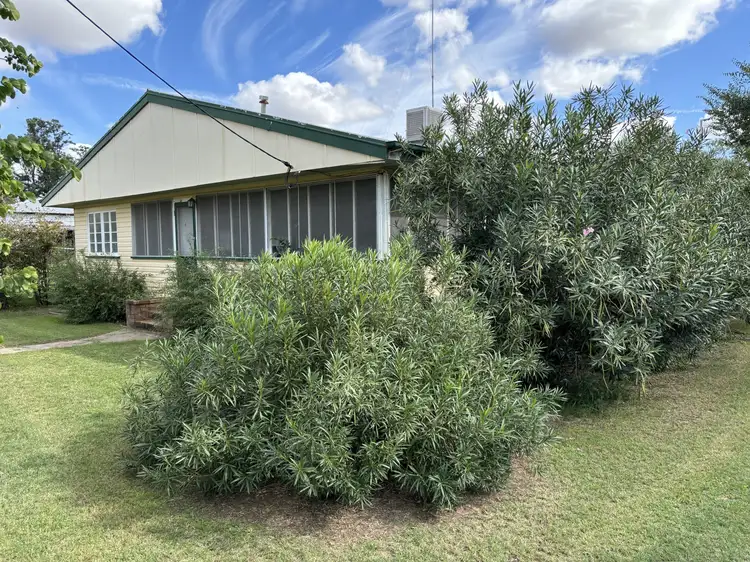 4 George St, Bungunya QLD 4494