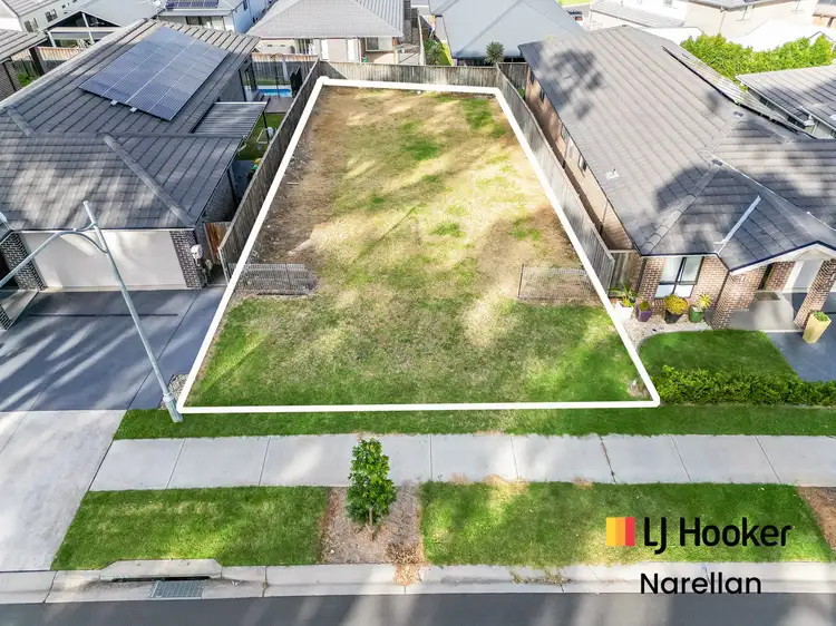 8 Casimer Avenue, Elderslie NSW 2570