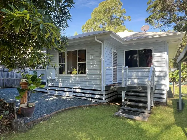 22 Tingara Street, Macleay Island QLD 4184