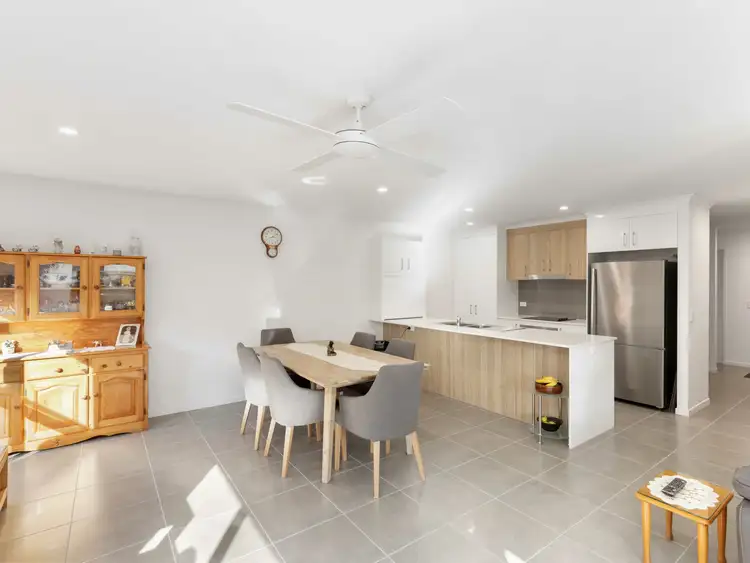 Sixth view of Homely house listing, 1/33 Paddington Circuit, Baringa QLD 4551