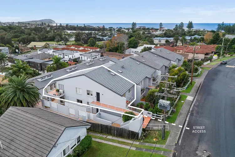 Second view of Homely unit listing, 22/39-45 Havenview Road, Terrigal NSW 2260