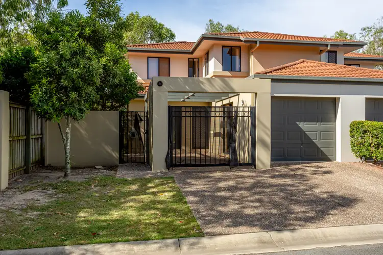 24/1 Secondary Street