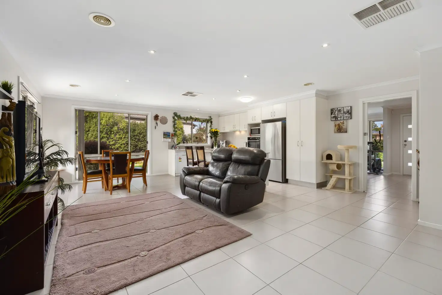 Main view of Homely house listing, 4 Hollows Circuit, Macgregor ACT 2615