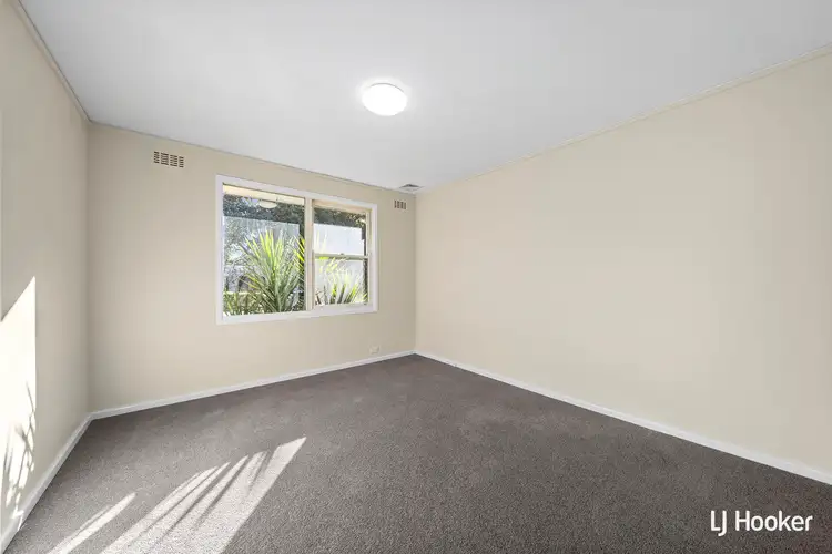 Fifth view of Homely house listing, 8 Crowther Place, Curtin ACT 2605