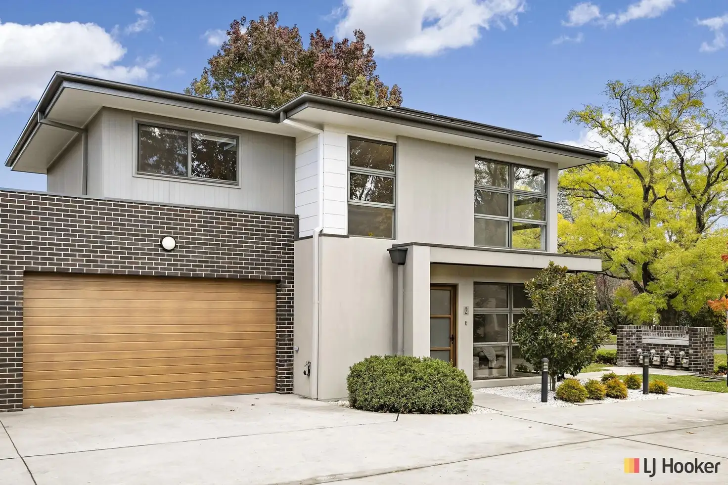 Main view of Homely townhouse listing, 2/28 Macpherson Street, O'connor ACT 2602