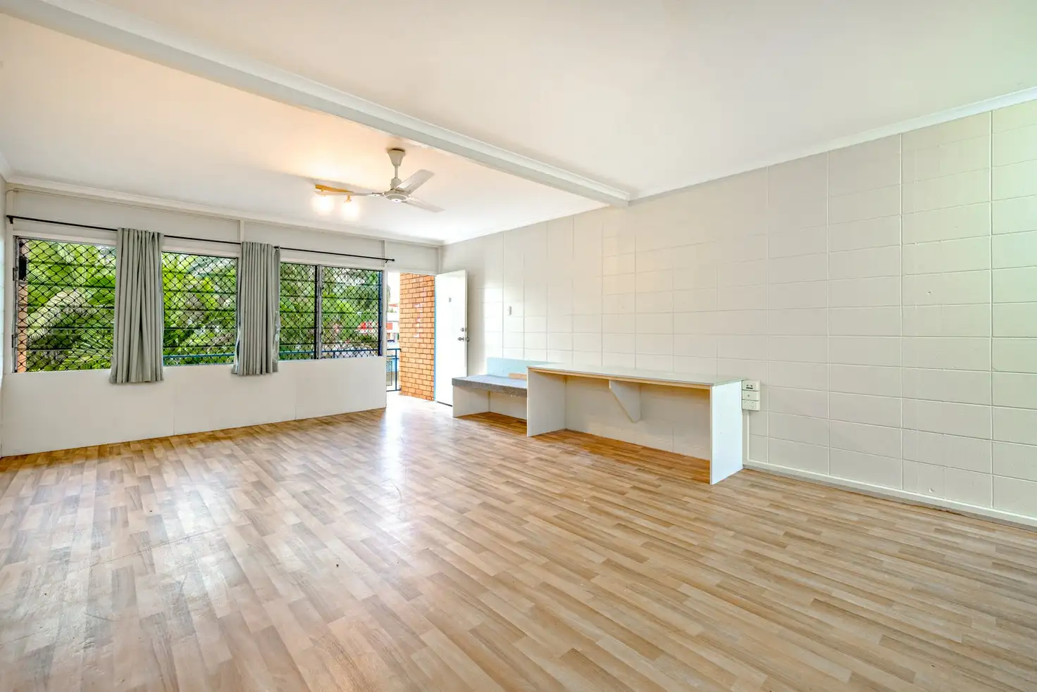 Main view of Homely studio listing, 5/249-251 Sheridan Street, Cairns North QLD 4870