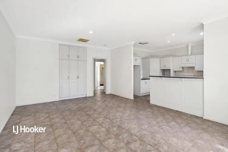 Fifth view of Homely house listing, 7 Macadamia Court, Golden Grove SA 5125