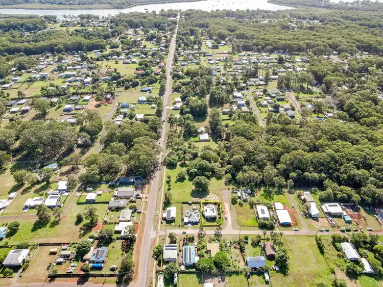 Third view of Homely house listing, 5 Pharlap Street, Russell Island QLD 4184