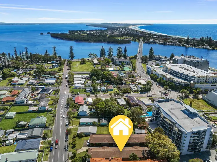 Main view of Homely villa listing, 6/24-26 Oakland Avenue, The Entrance NSW 2261